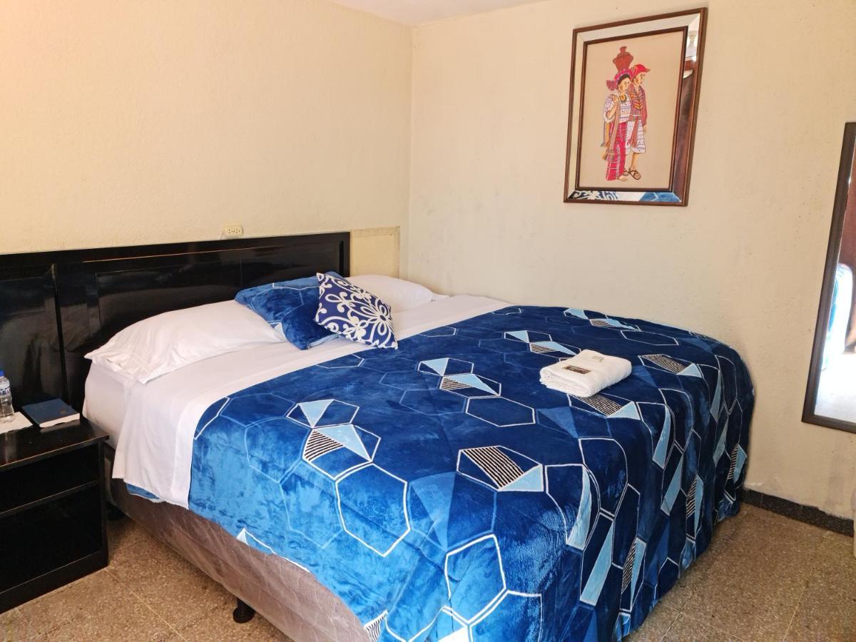 Hotel Kasa Kamelot Las Rosas 克萨尔特南戈 外观 照片